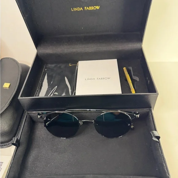 Linda Farrow LFL805C Round Black Unisex Sunglasses